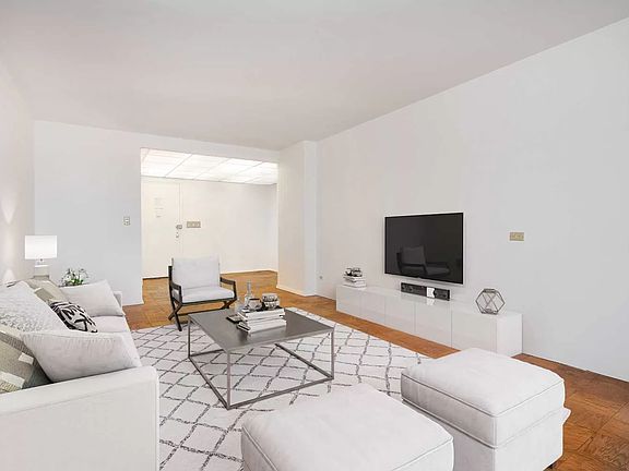2nd image of 165 W 66th St APT 15D