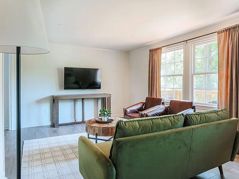 4770 Cove Garden Rd — Photo 7