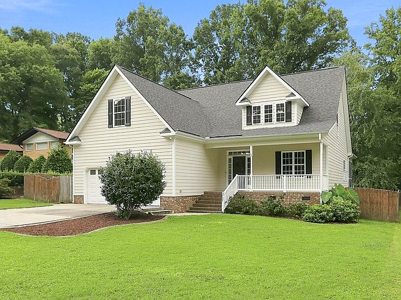 2nd image of 3727 Vesta Dr
