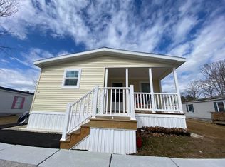 308 Sherwood Glen Rd, Somersworth, NH 03878