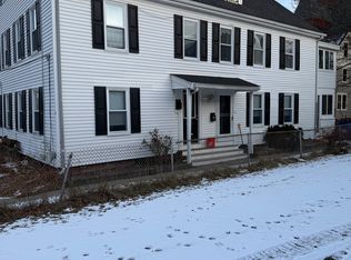 6 Pleasant St, Amesbury, MA 01913