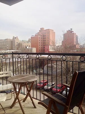 Rented by Sunrise Real Estate | media 22