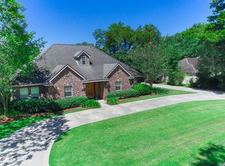 109 Oaklawn Dr, Thibodaux, LA 70301