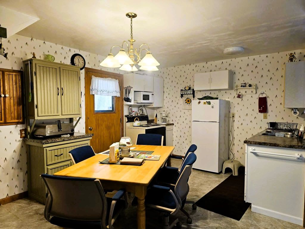 Apartment in Seneca, Crawford - View 4