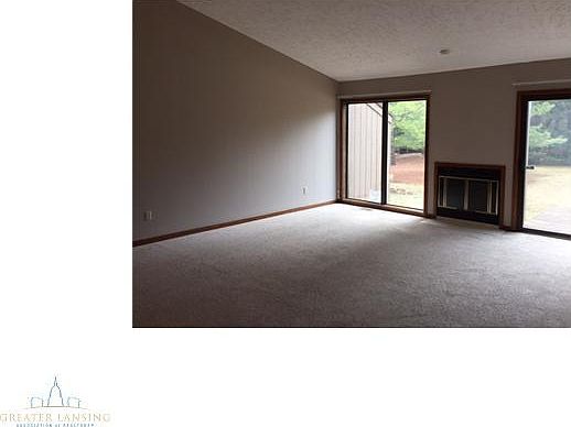 3rd image of 2413 E Burcham Dr