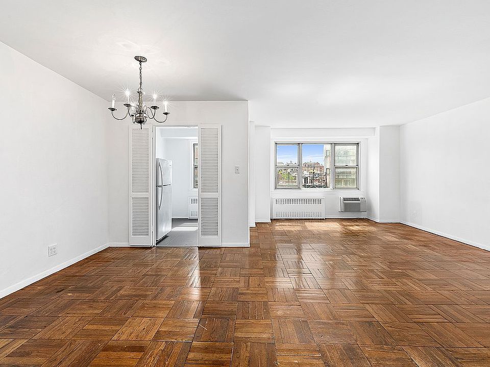 1st image of 18 Charlton St Unit 10K