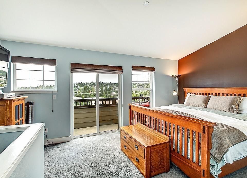 master bedroom with amazing view