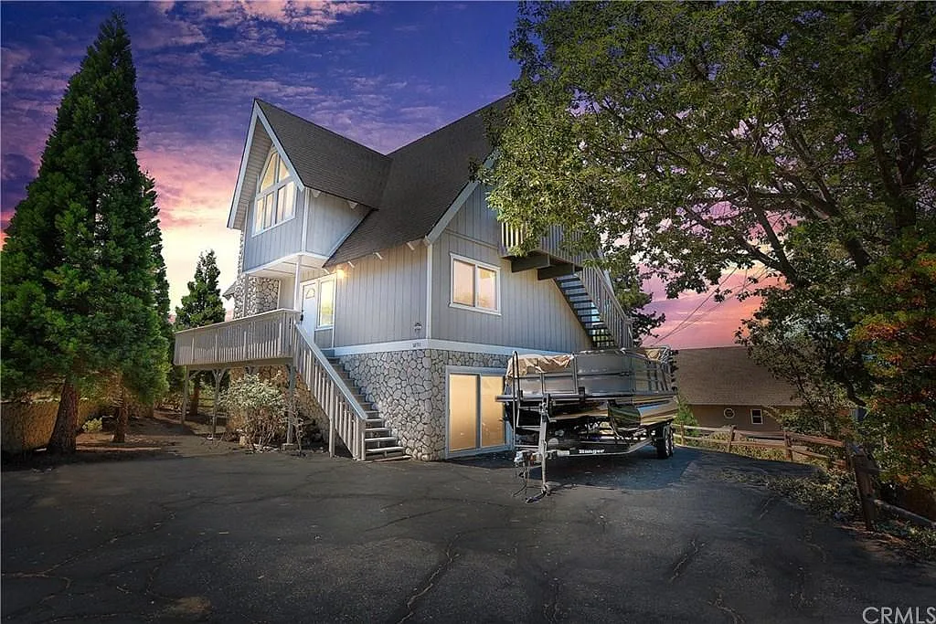 28711 Bryce Dr — Photo 1