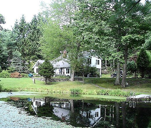2nd image of 135 Woodland Rd