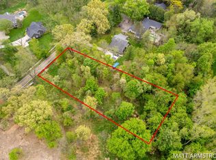 1859 Oakleigh Rd NW, Grand Rapids, MI 49504