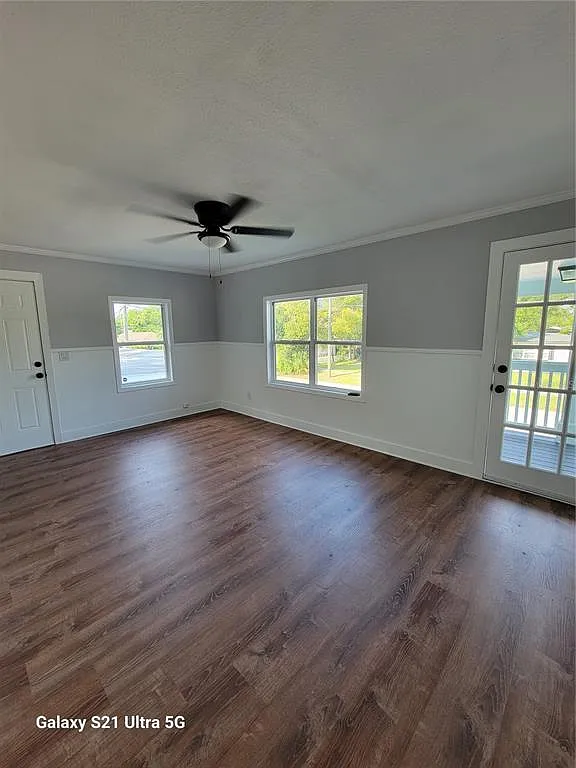 2 bed, 1.0 bath, 780 sqft, $1,900 — Photo 4