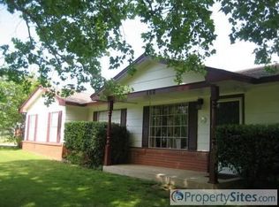 108 N Oakridge Dr, Edmond, OK 73034