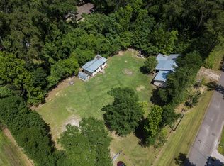 105 Commanche Rd, Montgomery, TX 77316