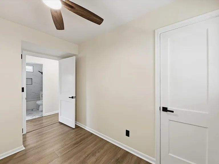 6128 Red Bank Rd — Photo 13