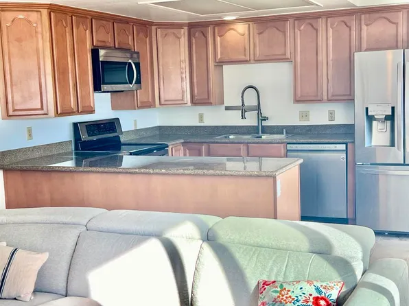 31916 Del Cielo Este APT 7, Bonsall, CA 92003