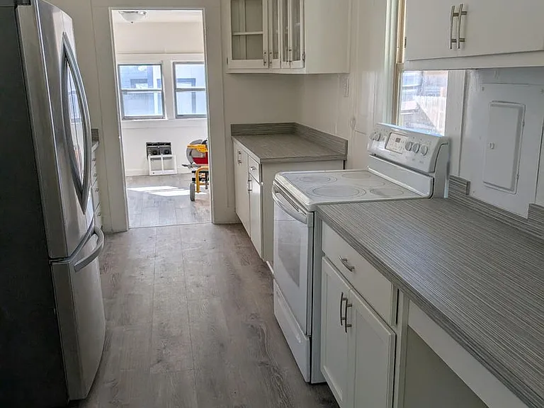 1020 Jefferson St — Photo 5