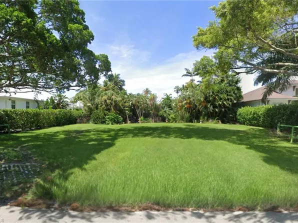 531 Spring Line DR, NAPLES, FL 34102