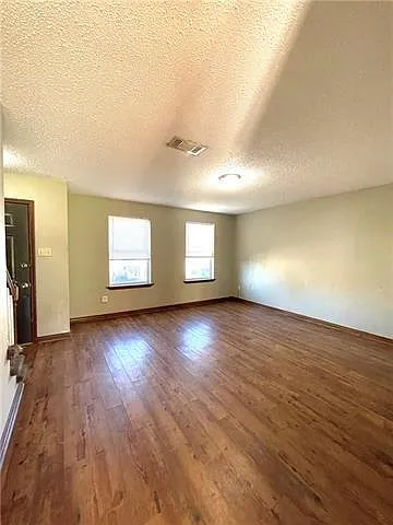 Building Photo - 354 Woodland Dr