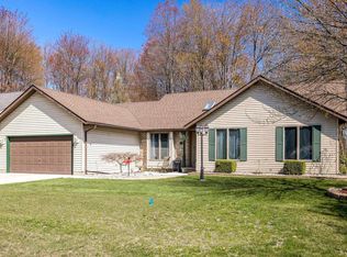 720 Victorian Woods Ct, Marysville, MI