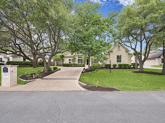 3rd image of 110 Copperleaf Rd