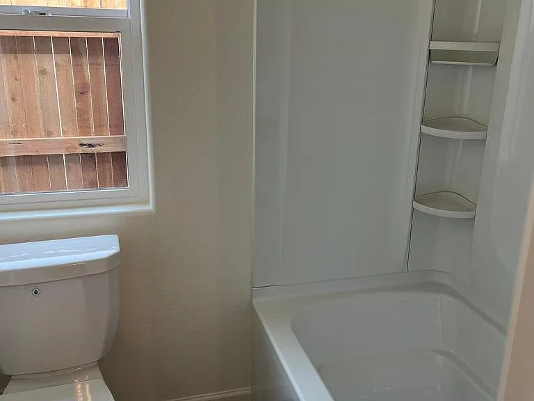 shared shower and toilet (Jack & Jill)