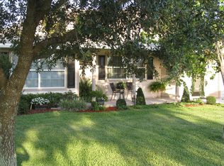 865 Country Club Rd, Eustis, FL 32726