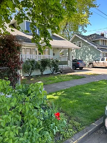 876 Lawrence St — Photo 1