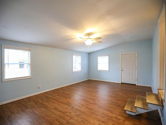 5th image of 1170 Saint Clair Ave