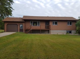 10762 W Hudson Rd, Mazomanie, WI 53560