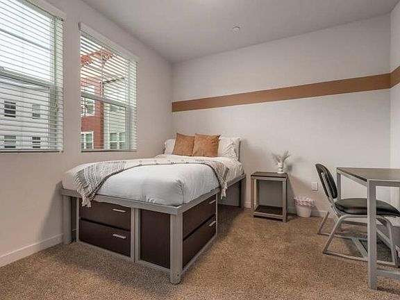 Catch some 'zzz's in this comfy room. Equipped with a full-size bed and desk/chair.