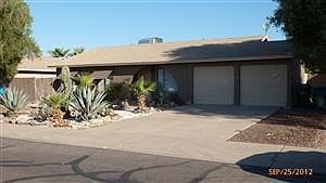 2nd image of 4516 E Hidalgo Ave