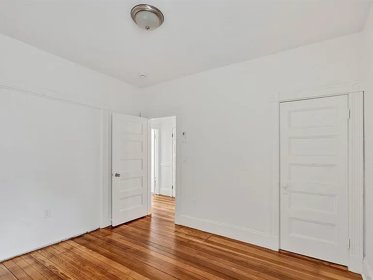 862 Huntington Ave #1 — Photo 11