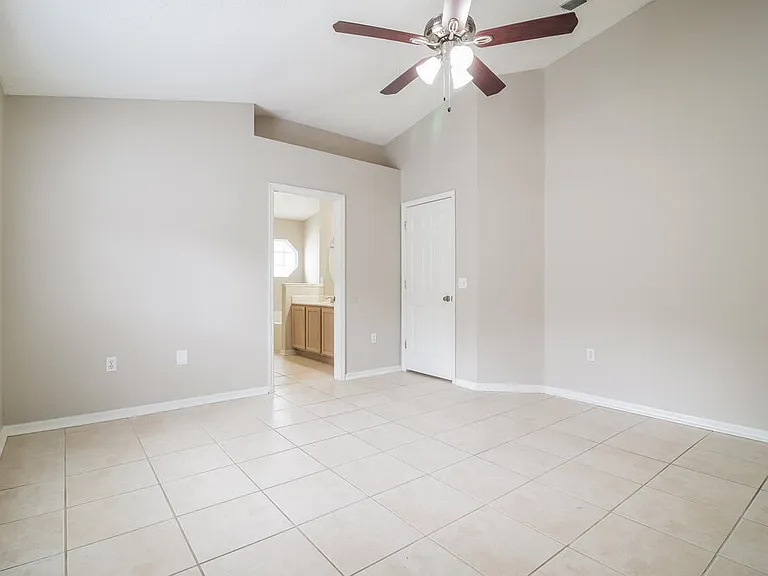 12514 Woodbury Cove Dr — Photo 11