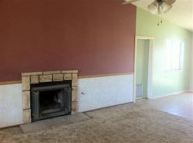 2nd image of 21112 Woodford Tehachapi Rd
