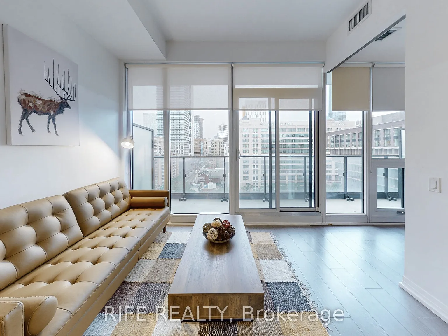 2 bed, $2,350 — Photo 4