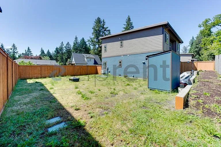 3655 Pine Rd NE — Photo 23