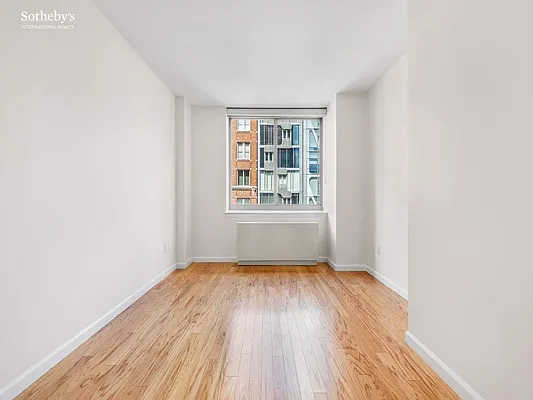 Sold by Sotheby's International Realty | media 28