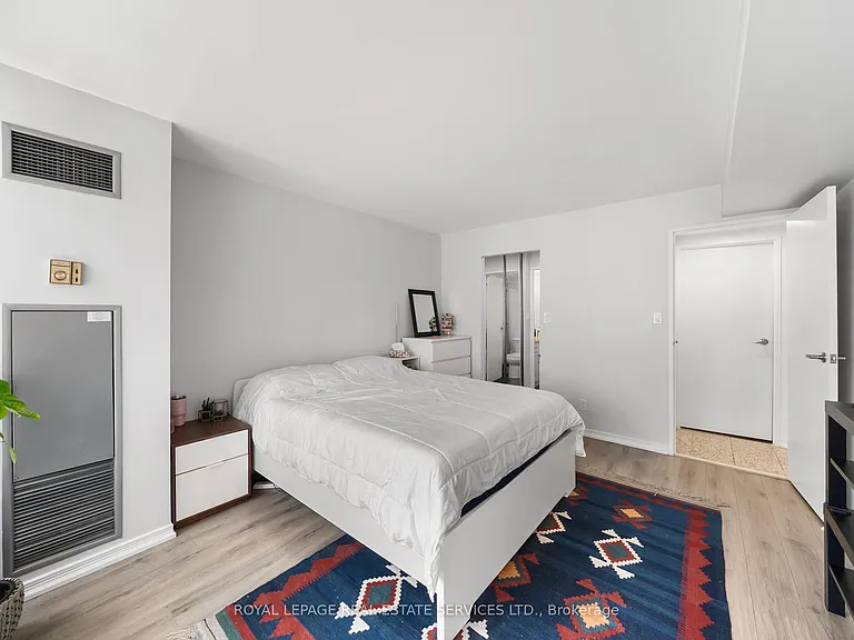 5785 Yonge St #601 — Photo 9