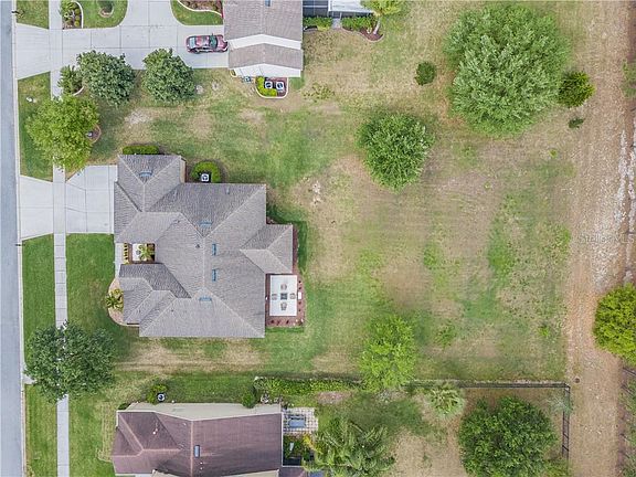 3rd image of 3516 Tumbling River Dr