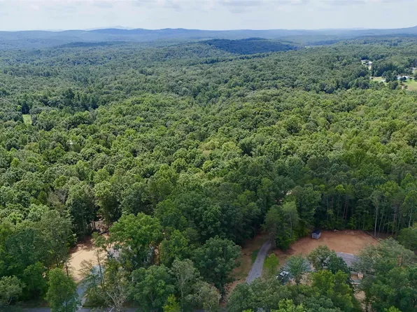 N 74 Salem Rd, Schuyler, VA 22969