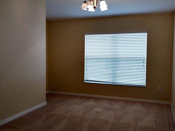 5th image of 31319 Golden Gate Dr