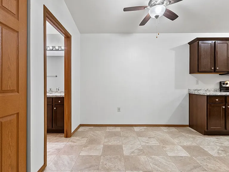 228 Baker Blvd — Photo 7