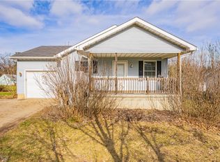 2643 Graham Rd, Stow, OH 44224