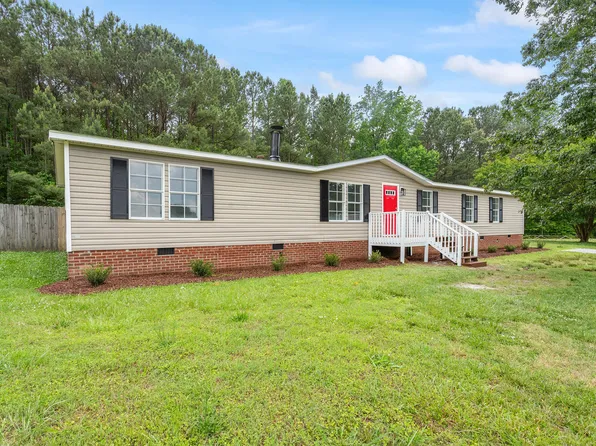 113 Winding Creek Dr, Youngsville, NC 27596