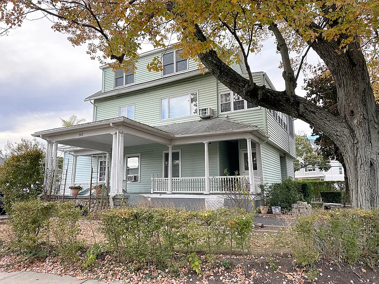 262 East Ave #3 — Photo 12