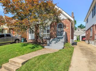 445 Longfellow Ave, Saint Louis, MO 63122