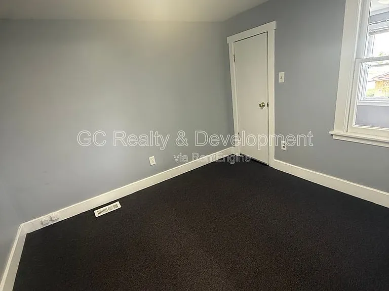 5102 S Mulligan Ave #3 — Photo 5
