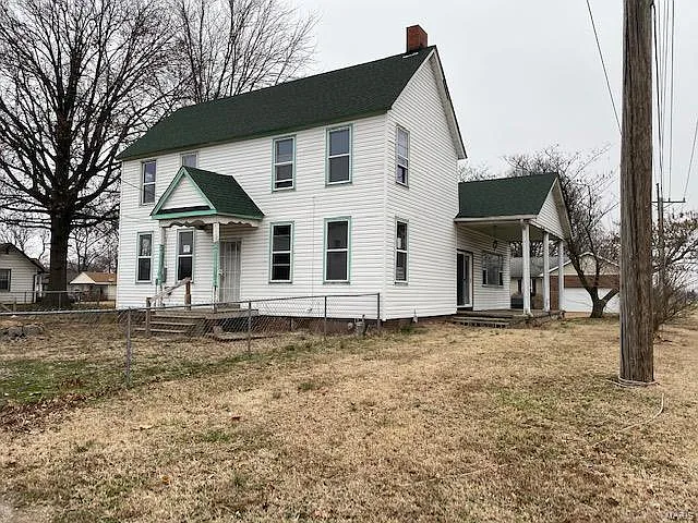 2701 Buxton Ave photo 1