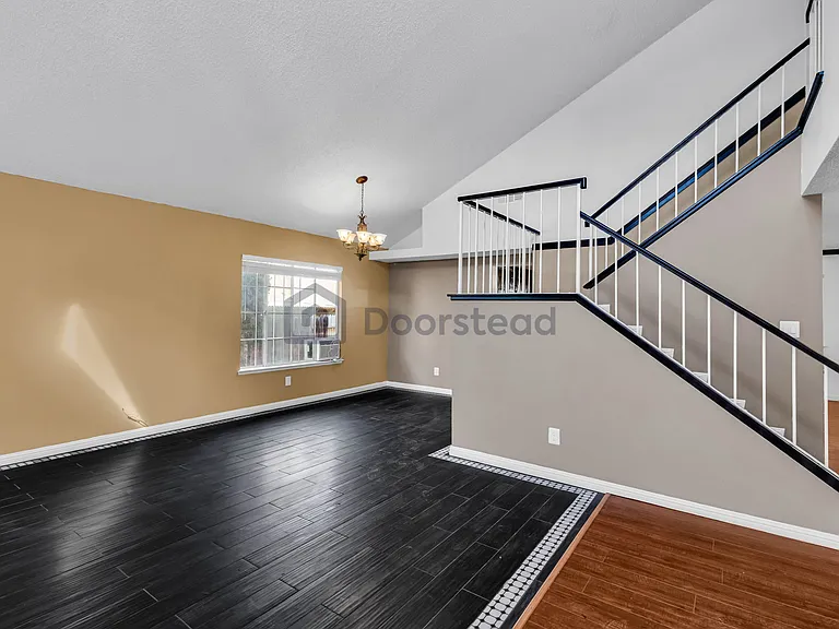 3387 Graywood Ct — Photo 7