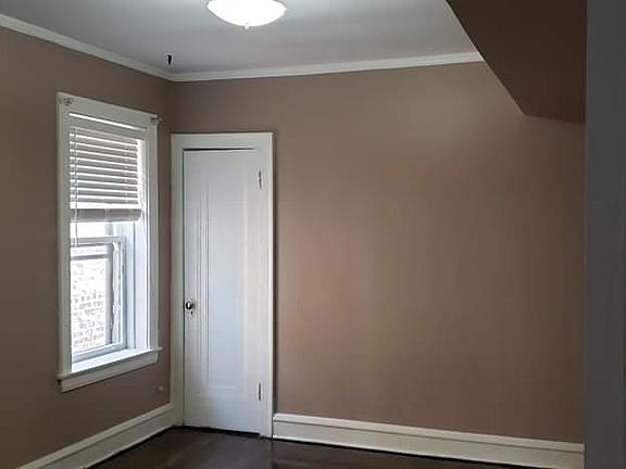 3rd image of 6107 N Talman Ave #3